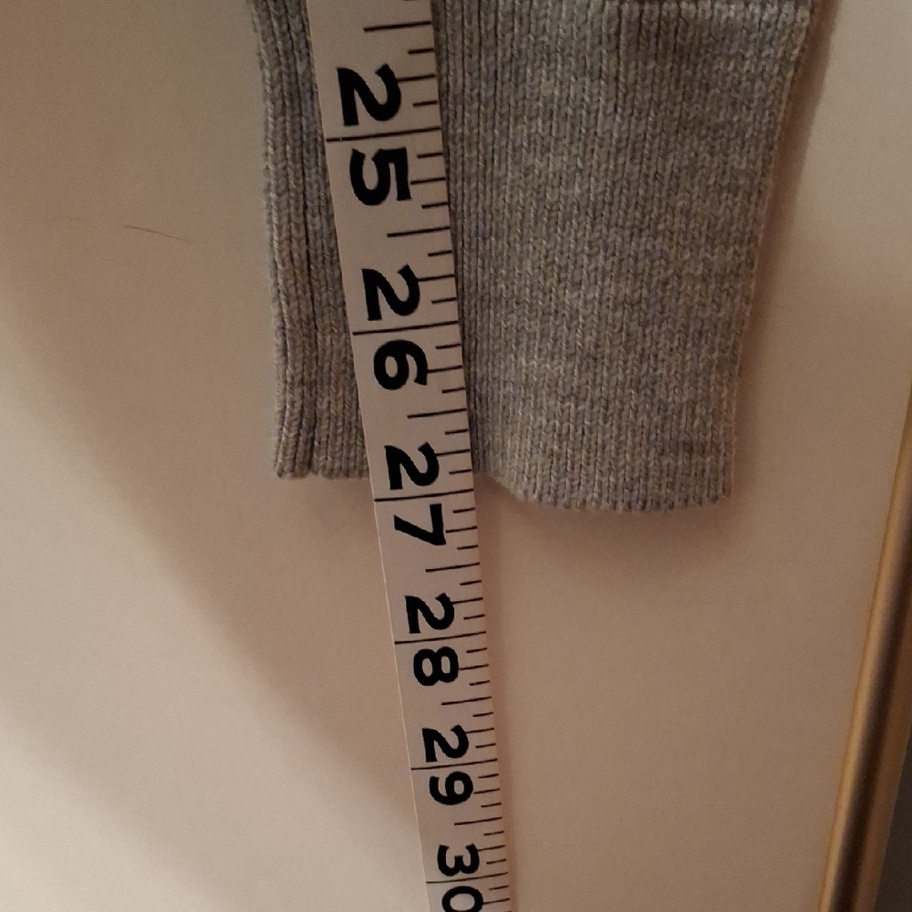 H&M Light Gray Basic Sweater - Picture 5 of 5